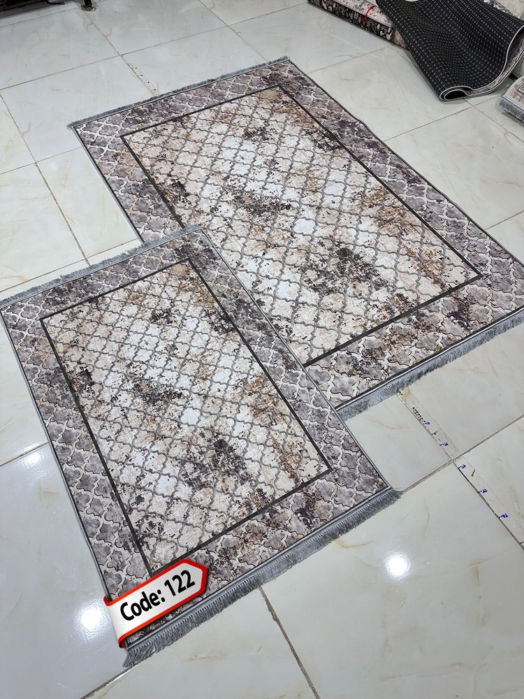 روفرشی کشدار (کاور فرش) و فرشینه و پادری کالای خواب متین کد 122