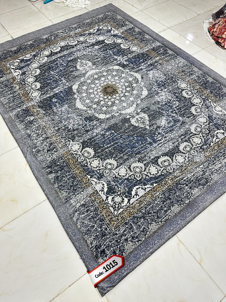 روفرشی کشدار (کاور فرش) و فرشینه و پادری کالای خواب متین کد L 1015