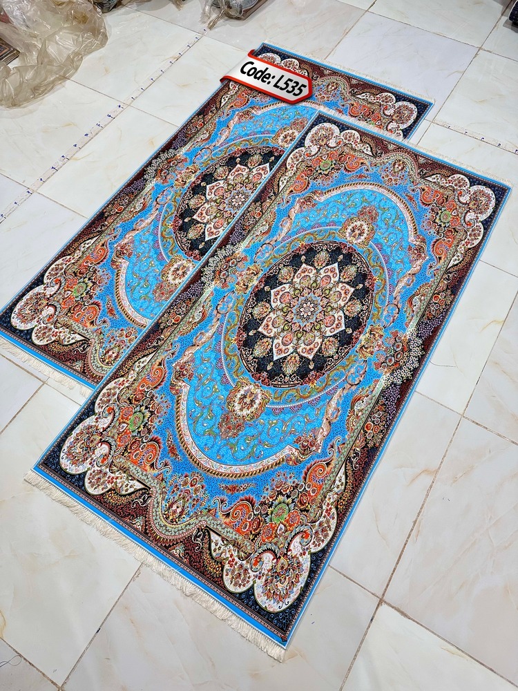 روفرشی کشدار (کاور فرش) و فرشینه و پادری کالای خواب متین کد L 535