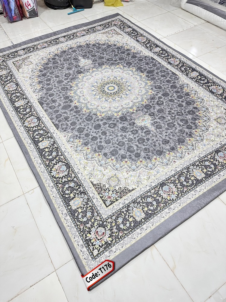 روفرشی کشدار (کاور فرش) و فرشینه و پادری کالای خواب متین کد T 176