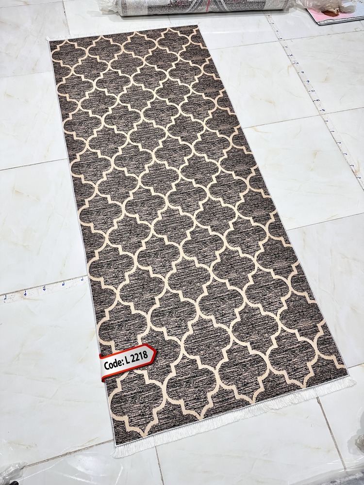 روفرشی کشدار (کاور فرش) و فرشینه و پادری کالای خواب متین کد L 2218