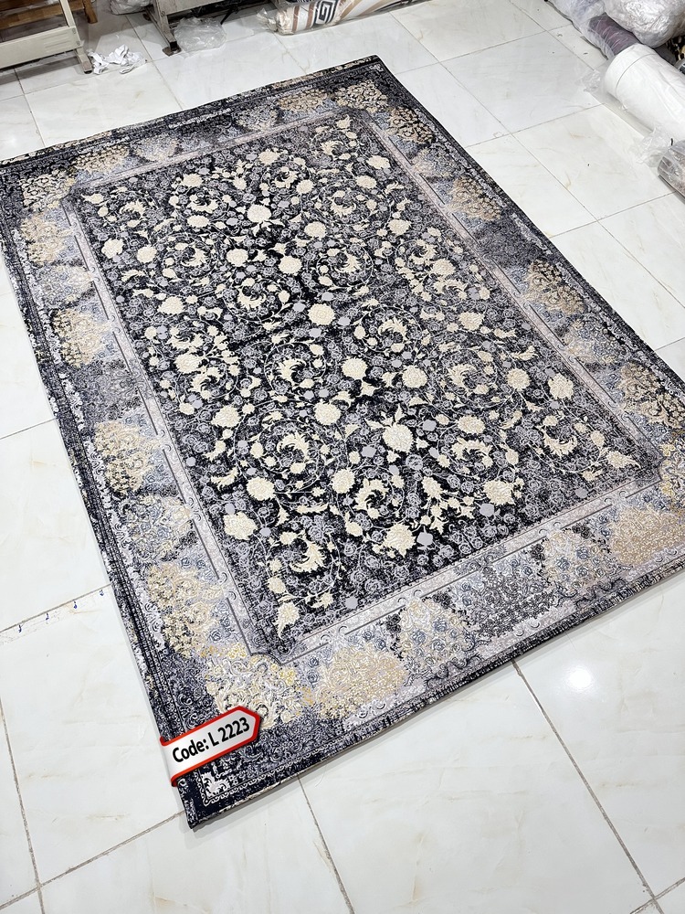 روفرشی کشدار (کاور فرش) و فرشینه و پادری کالای خواب متین کد L 2223