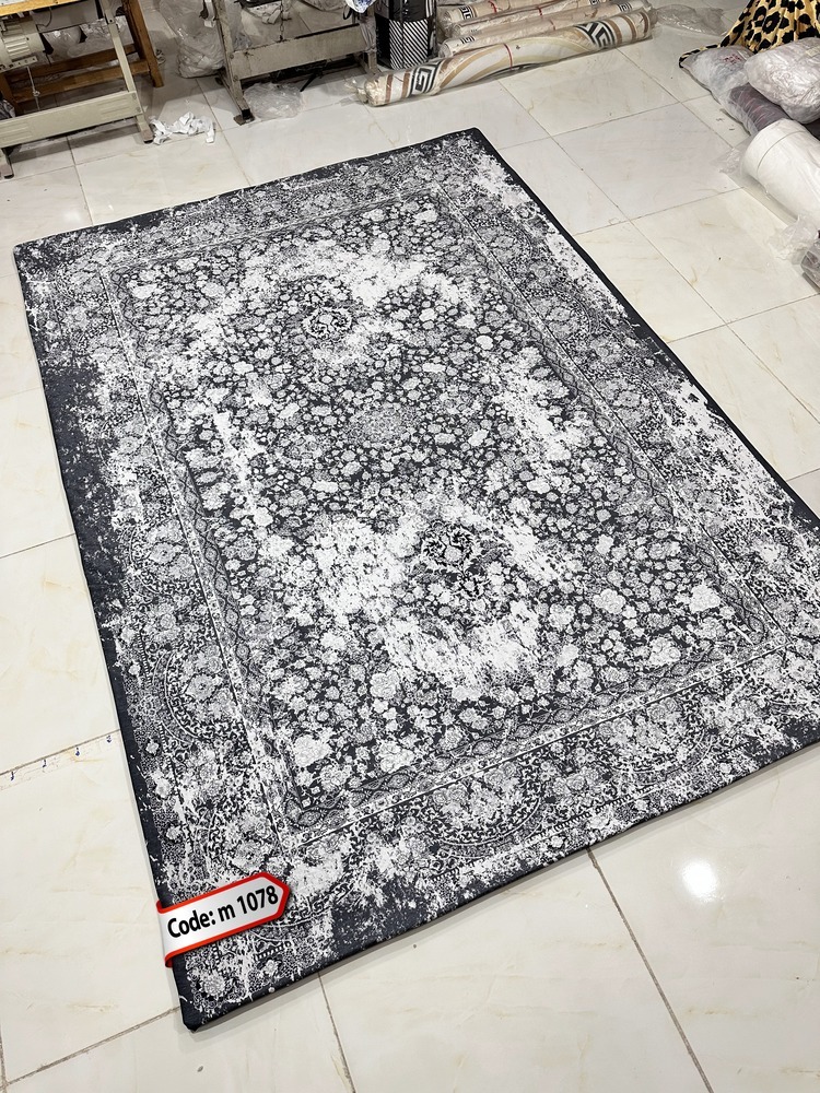 روفرشی کشدار (کاور فرش) و فرشینه و پادری کالای خواب متین کد M 1078