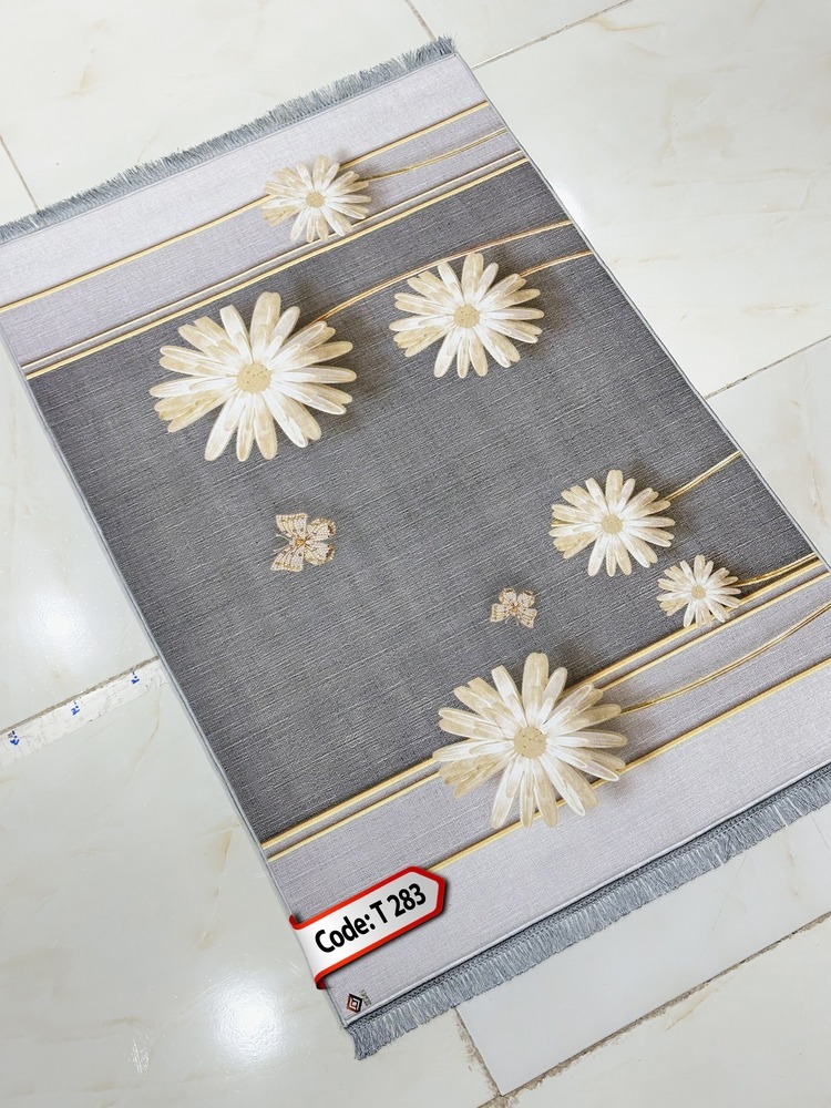 روفرشی کشدار (کاور فرش) و فرشینه و پادری کالای خواب متین کد T 283