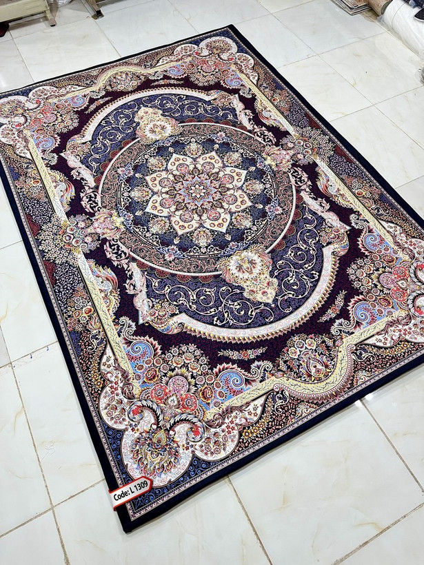 روفرشی کشدار (کاور فرش) و فرشینه و پادری کالای خواب متین کد L 1309
