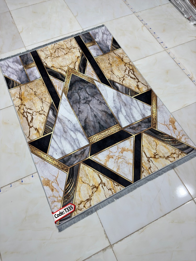 روفرشی کشدار (کاور فرش) و فرشینه و پادری کالای خواب متین کد T 335