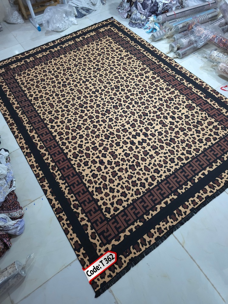 روفرشی کشدار (کاور فرش) و فرشینه و پادری کالای خواب متین کد T 362