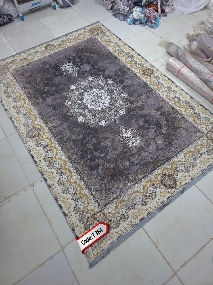 روفرشی کشدار (کاور فرش) و فرشینه و پادری کالای خواب متین کد T 364
