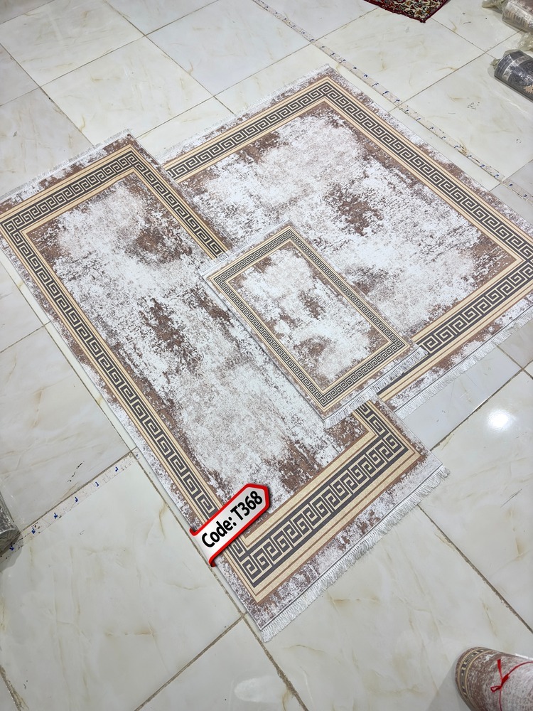 روفرشی کشدار (کاور فرش) و فرشینه و پادری کالای خواب متین کد T 368