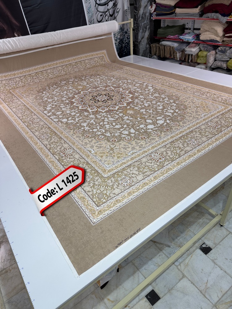 روفرشی کشدار (کاور فرش) و فرشینه و پادری کالای خواب متین کد L 1425