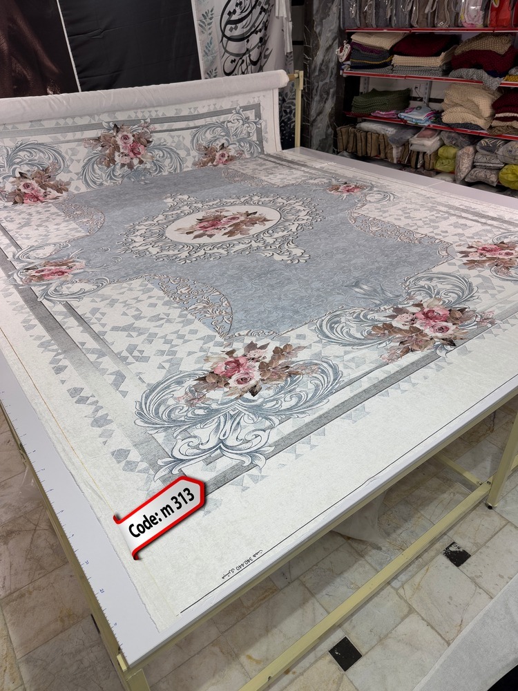 روفرشی کشدار (کاور فرش) و فرشینه و پادری کالای خواب متین کد m 313
