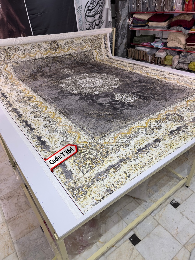روفرشی کشدار (کاور فرش) و فرشینه و پادری کالای خواب متین کد T 364