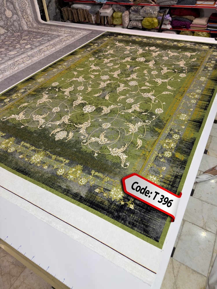 روفرشی کشدار (کاور فرش) و فرشینه و پادری کالای خواب متین کد T 396