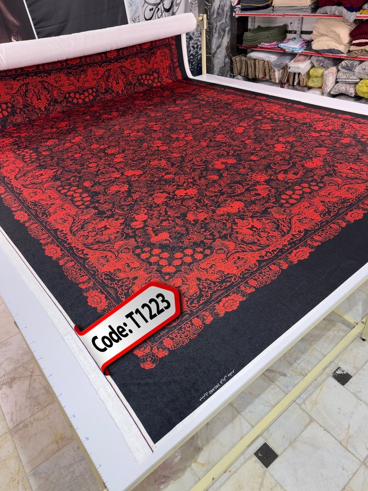 روفرشی کشدار (کاور فرش) و فرشینه و پادری کالای خواب متین کد T 1223